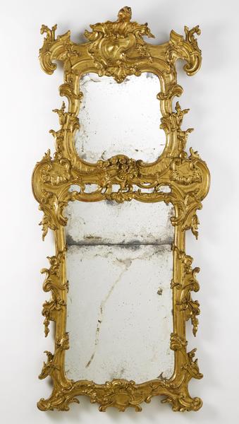 pier mirror,wall mirror,italy,italian,rococo,giltwood,baroque,mirror,pier mirror,looking glass,cheval mirror,girandole mirror,overmantel mirror,trumeau mirror,neoclassical
