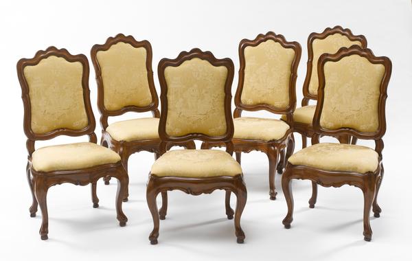 Baroque,chairs,Italy,walnut,side,set of six,chair,armchair,stool,settee,sofa,daybed,recamiere,marquise,side chair,bergere,tabouret,fauteuil,pair