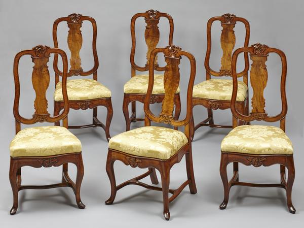 antique,chair,german,saxon,dining,six,walnut,splat back,chair,armchair,stool,settee,sofa,daybed,recamiere,marquise,side chair,bergere,tabouret,fauteuil