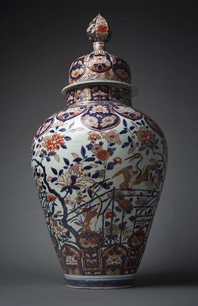 imari,vase,cover,antique,porcelain,large,monumental,arita,ceramic,pottery,faience,Frankenthal,faience table,manufacture,Rörstrand,Marieberg