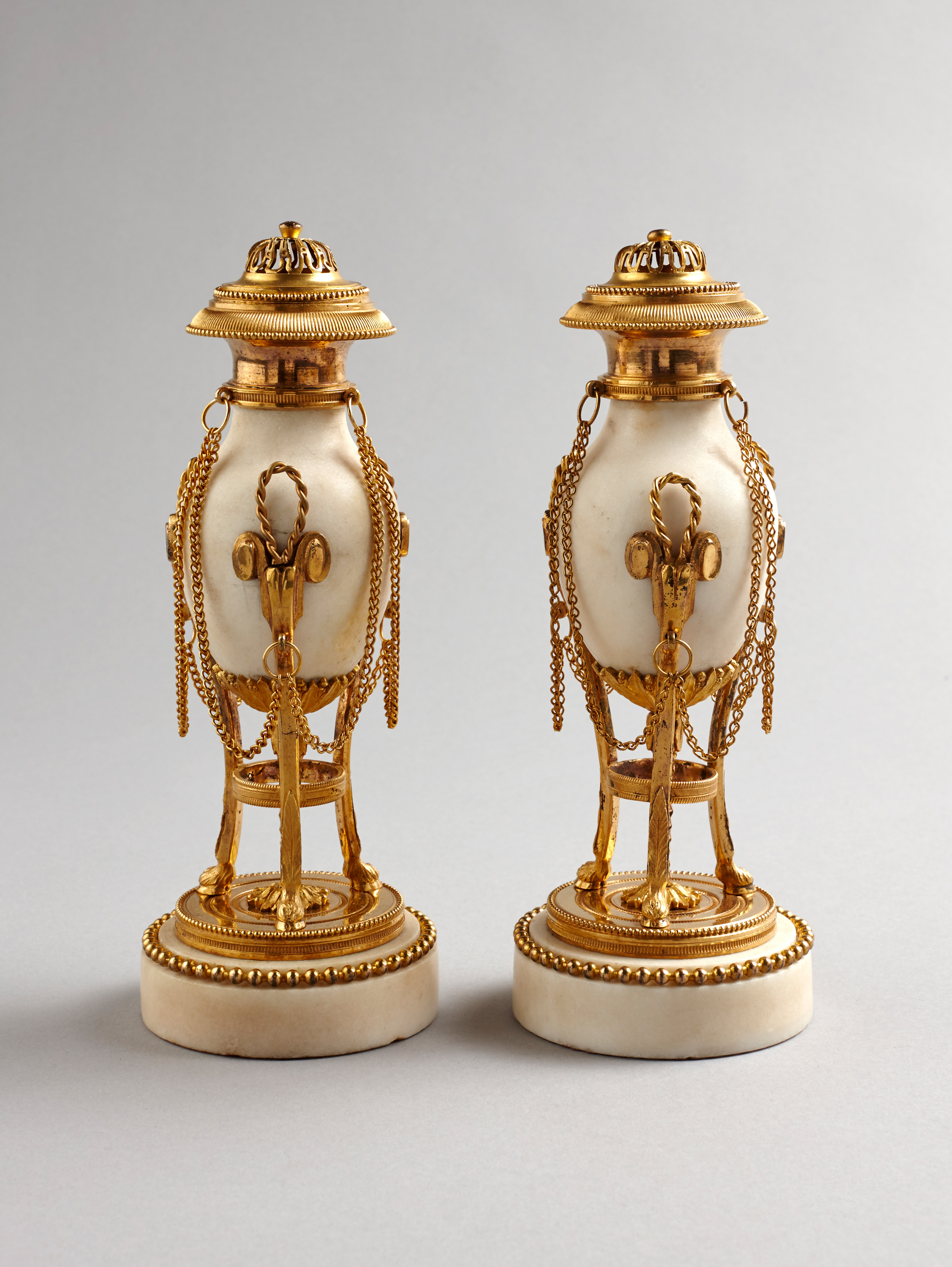 Image: A Pair of Louis XVI Cassolettes (Lighting, Ref. 1569)