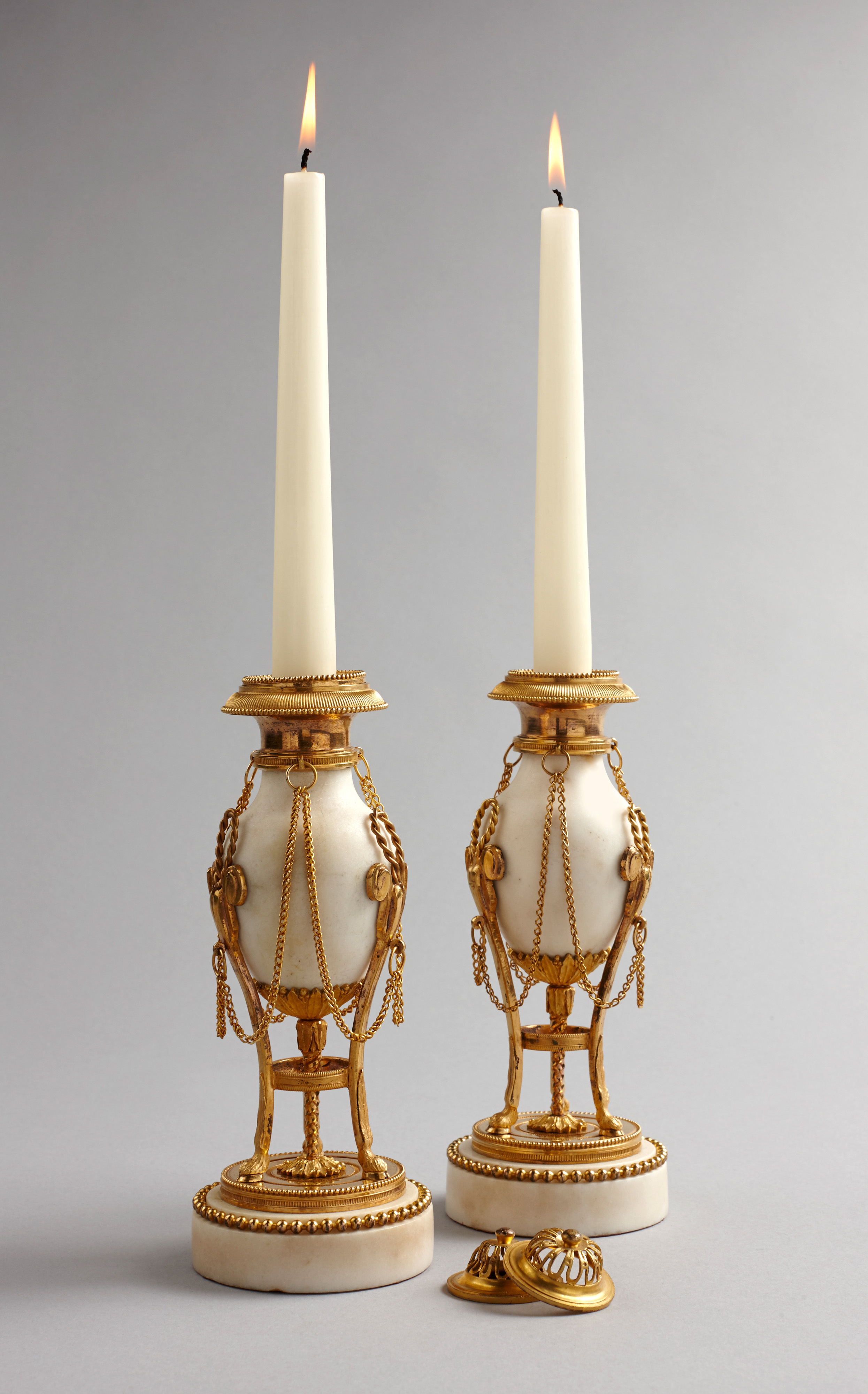 Image: A Pair of Louis XVI Cassolettes (Lighting, Ref. 1569)