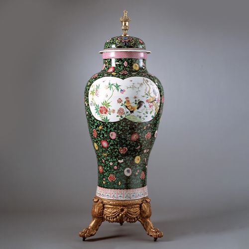 Image: Large Baluster Vase (Ceramics, Ref. 1570)