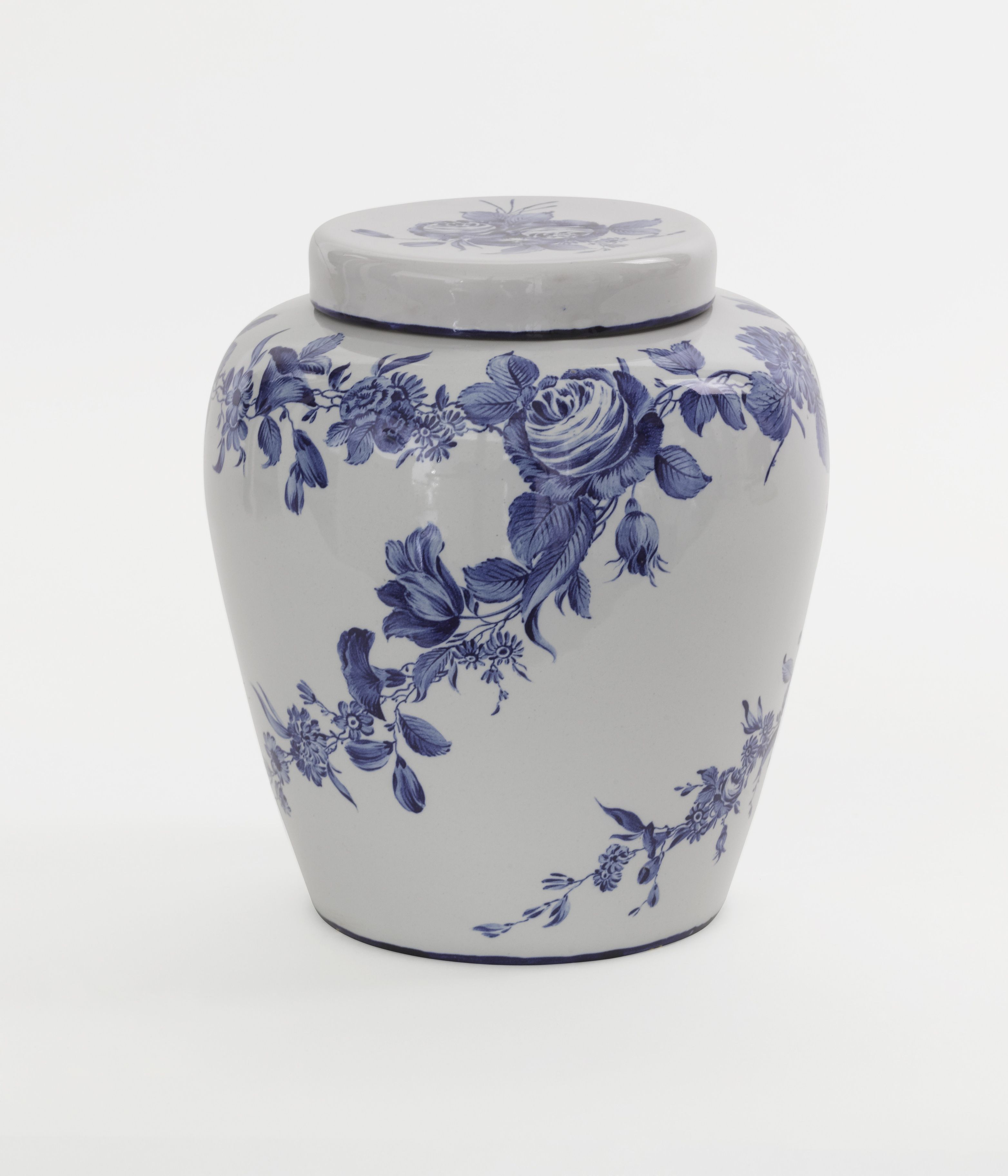 Image: Vase with Cover (Ceramics, Ref. 1901)