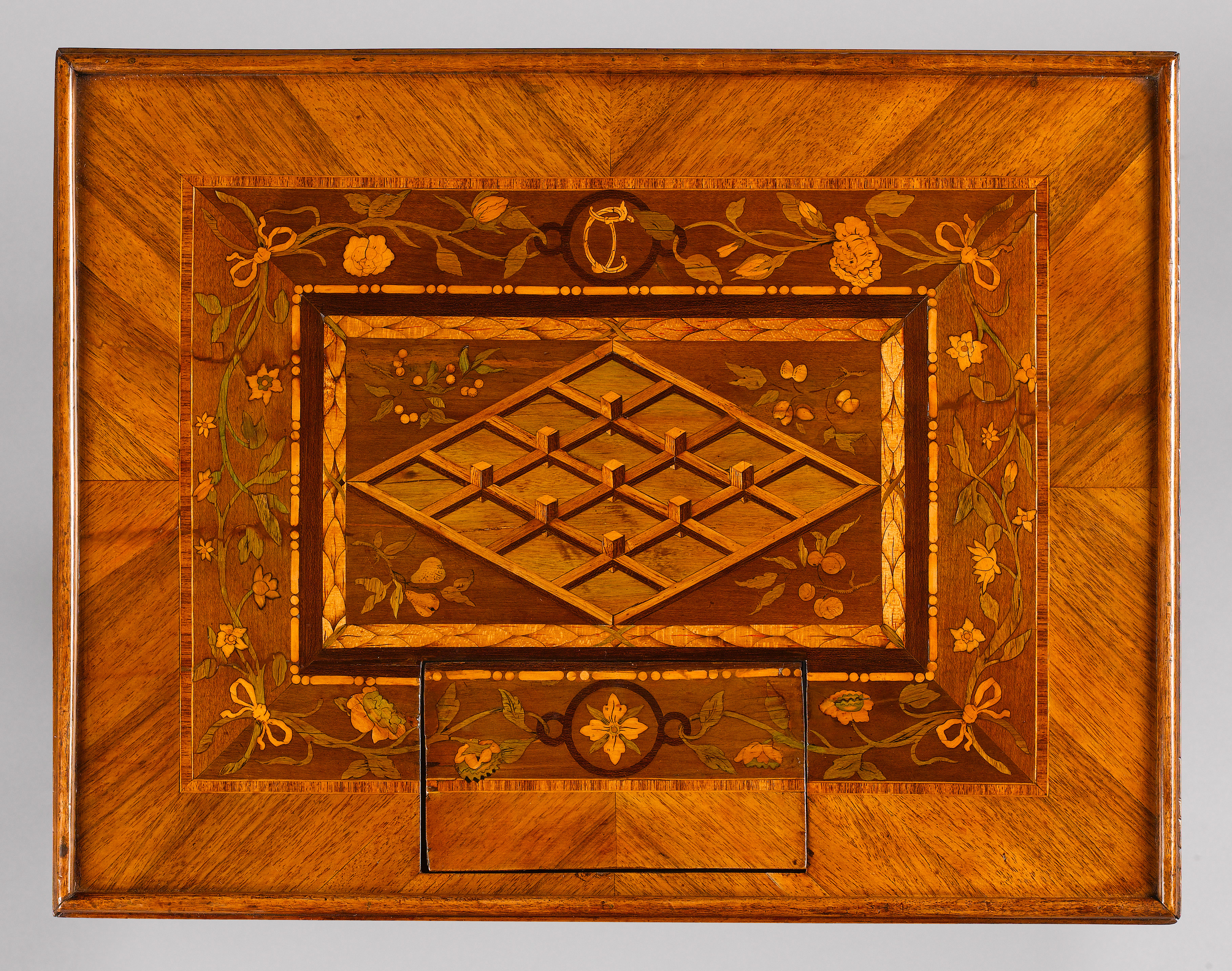 Image: Fitting Table , of the Elector Carl Theodore of Bavaria and the Palatinate  (Tables, Ref. 1929)