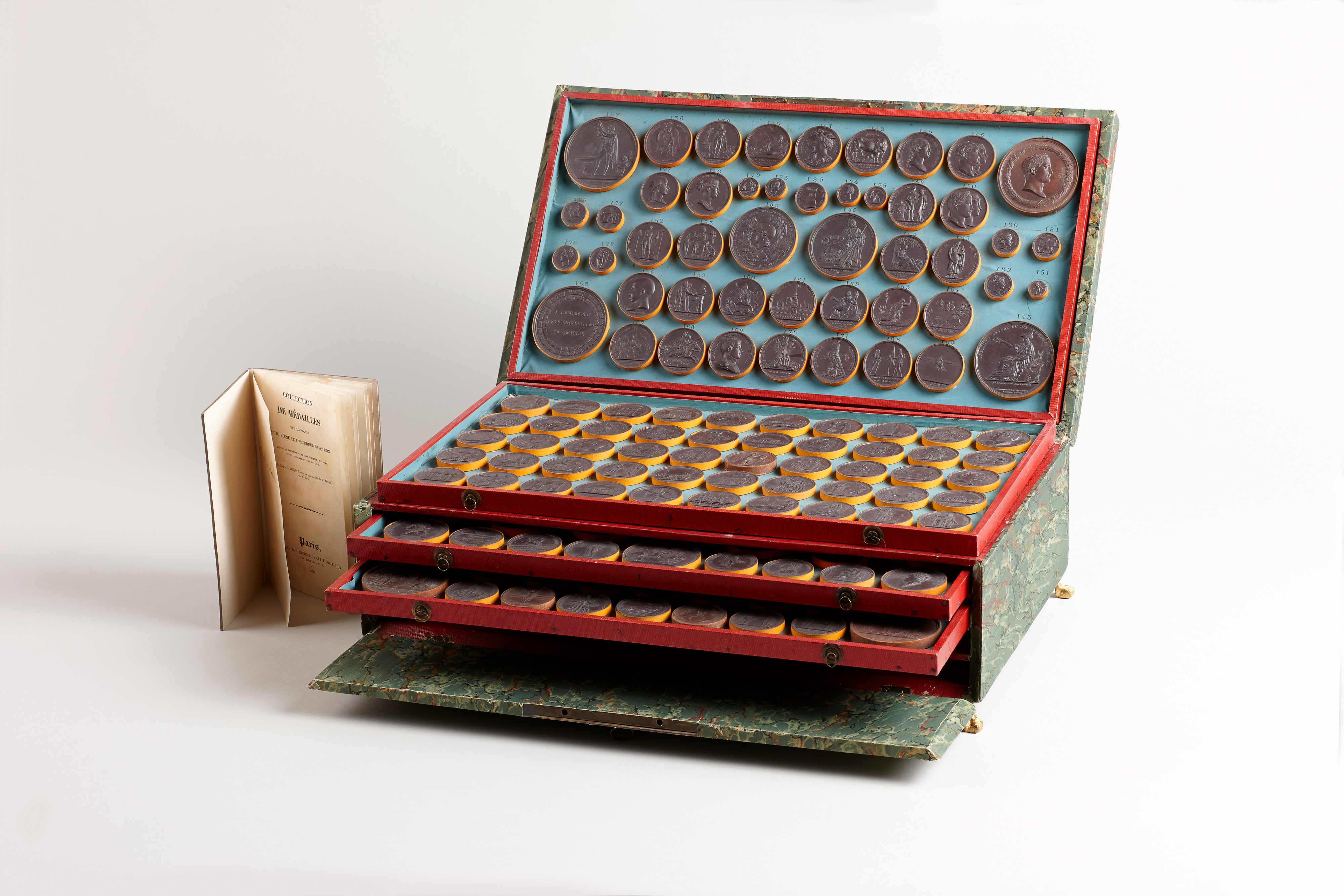 Image: Napoleonic Medal Cabinet (Works of Art, Ref. 2010)