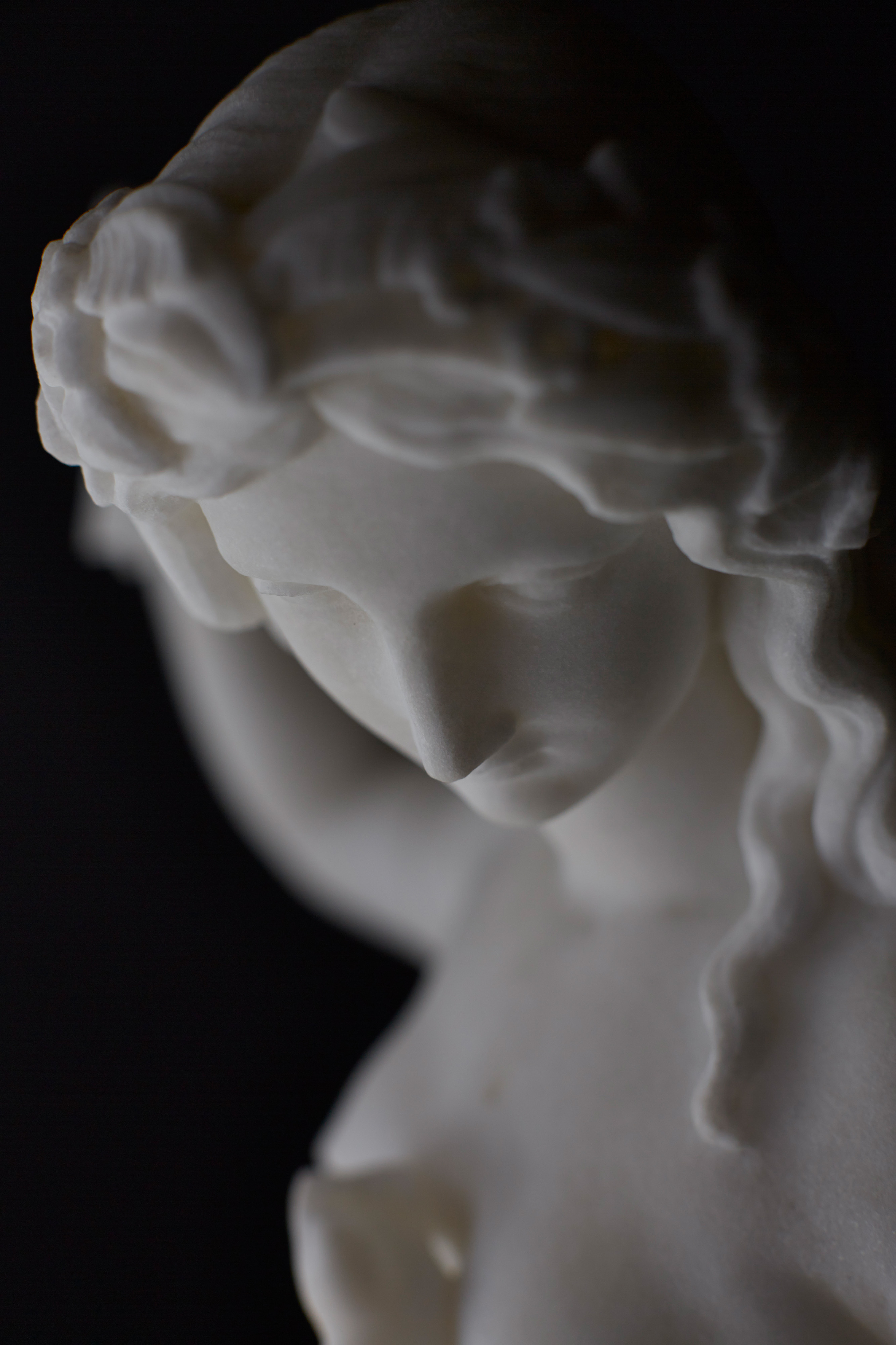 Image: Franz Xaver Schwanthaler, Venus disarms Cupid  (Sculptures & Paintings, Ref. 2013)