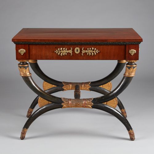 Image: Rare Empire Center or Console Table (Tables, Ref. 2117)