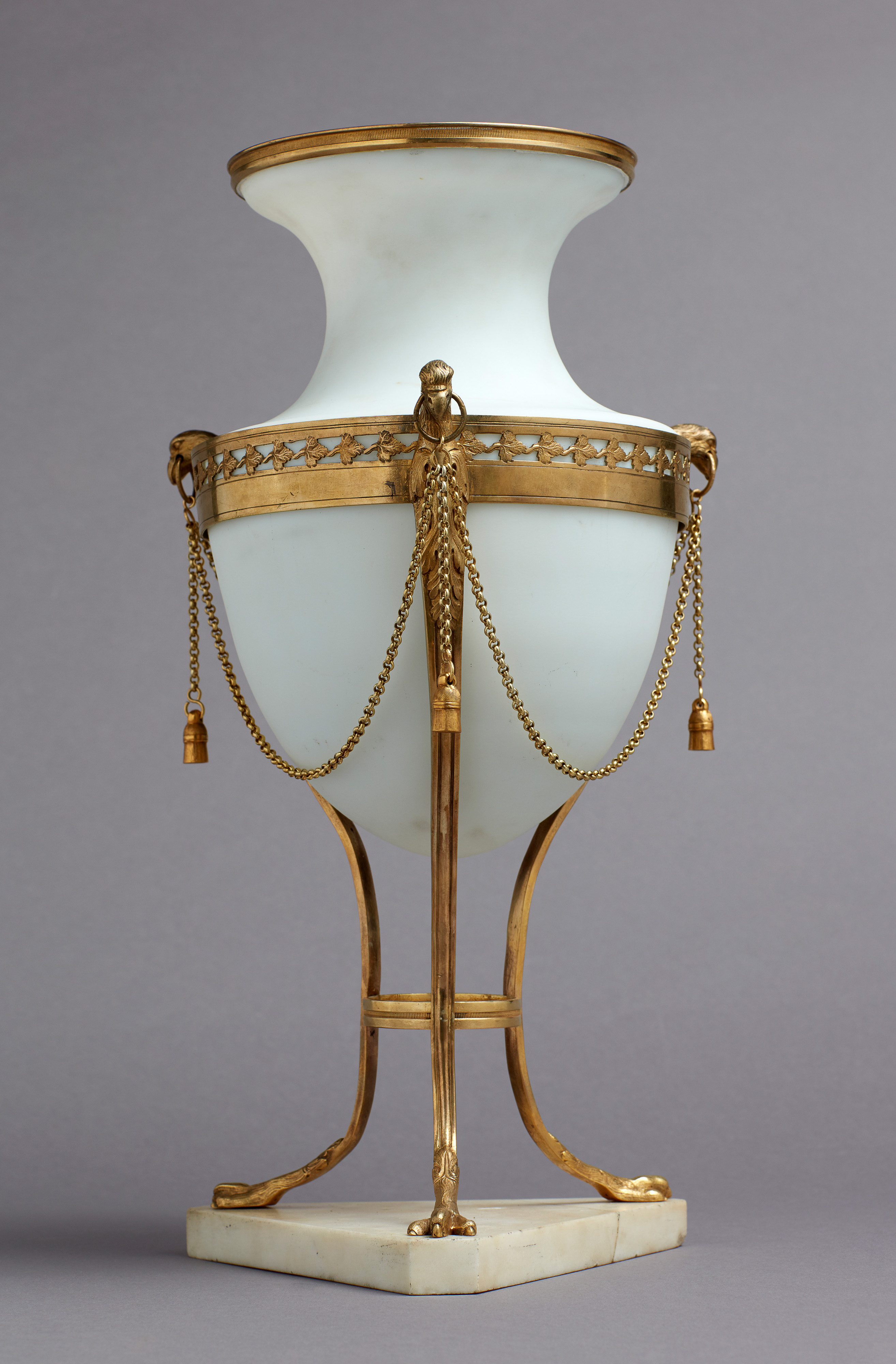 Image: Opaline Glass Vase, probably Werner & Mieth  (Works of Art, Ref. 2872)