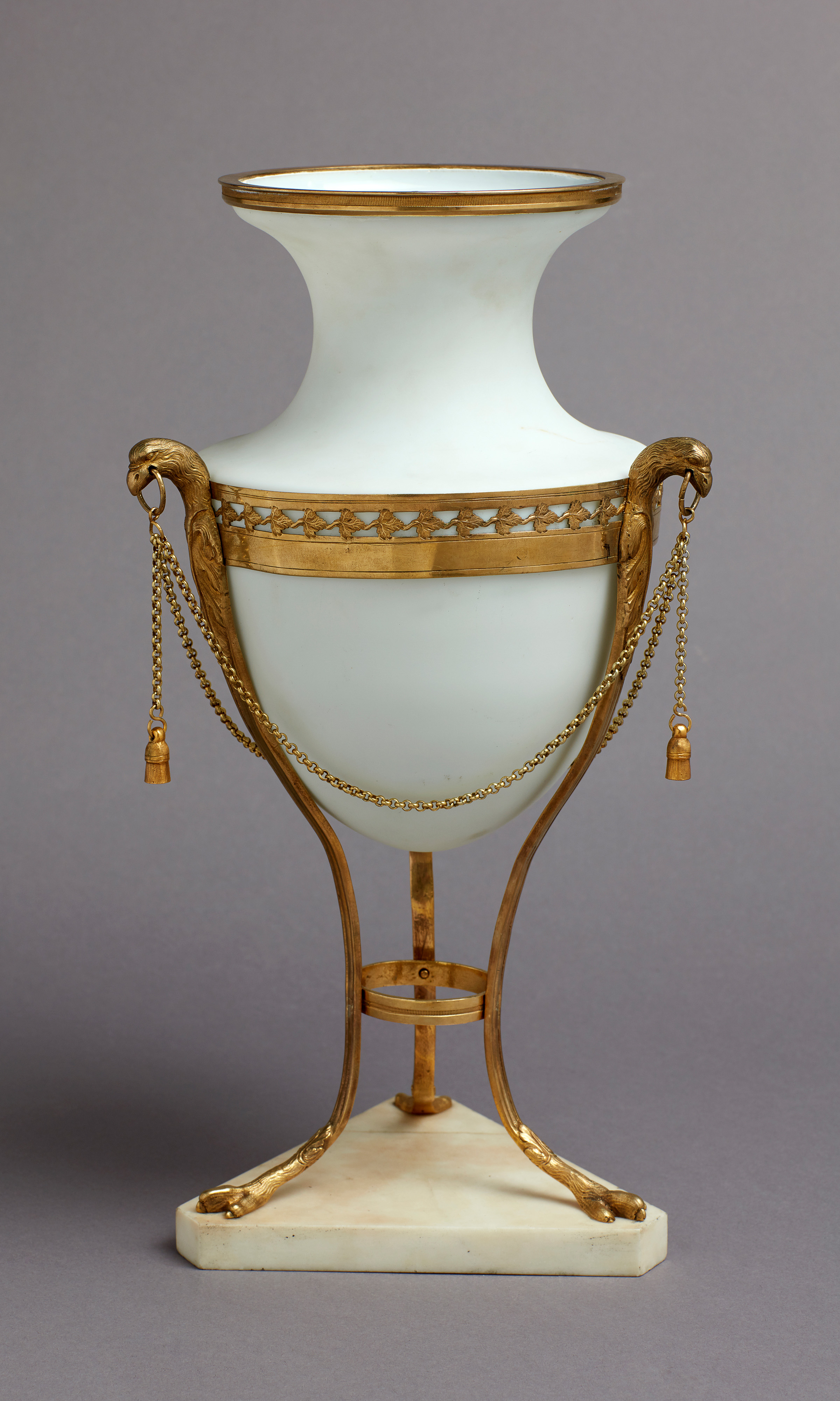 Image: Opaline Glass Vase, probably Werner & Mieth  (Works of Art, Ref. 2872)