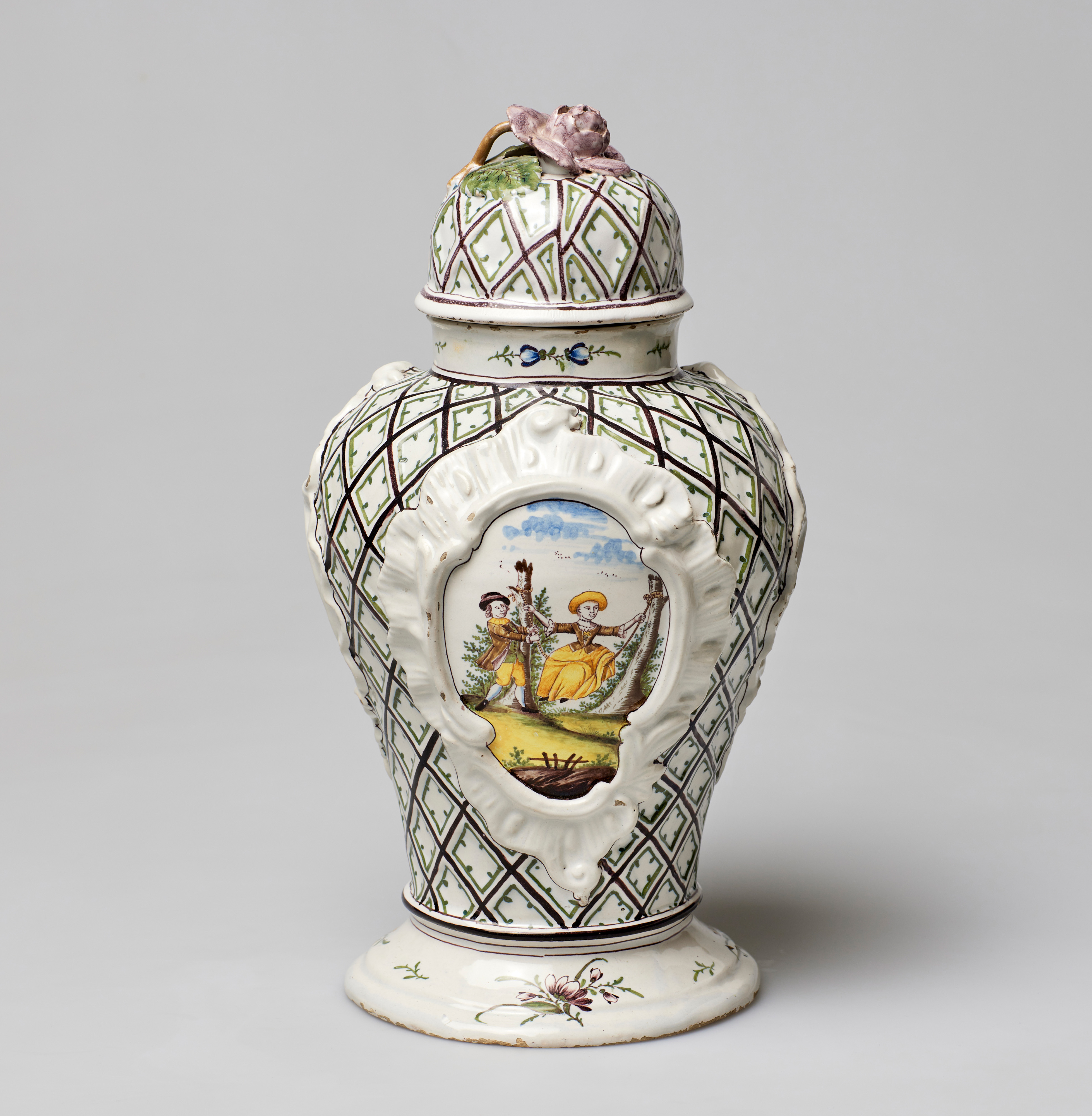 Image: Potpourri Vase (Ceramics, Ref. 3373)