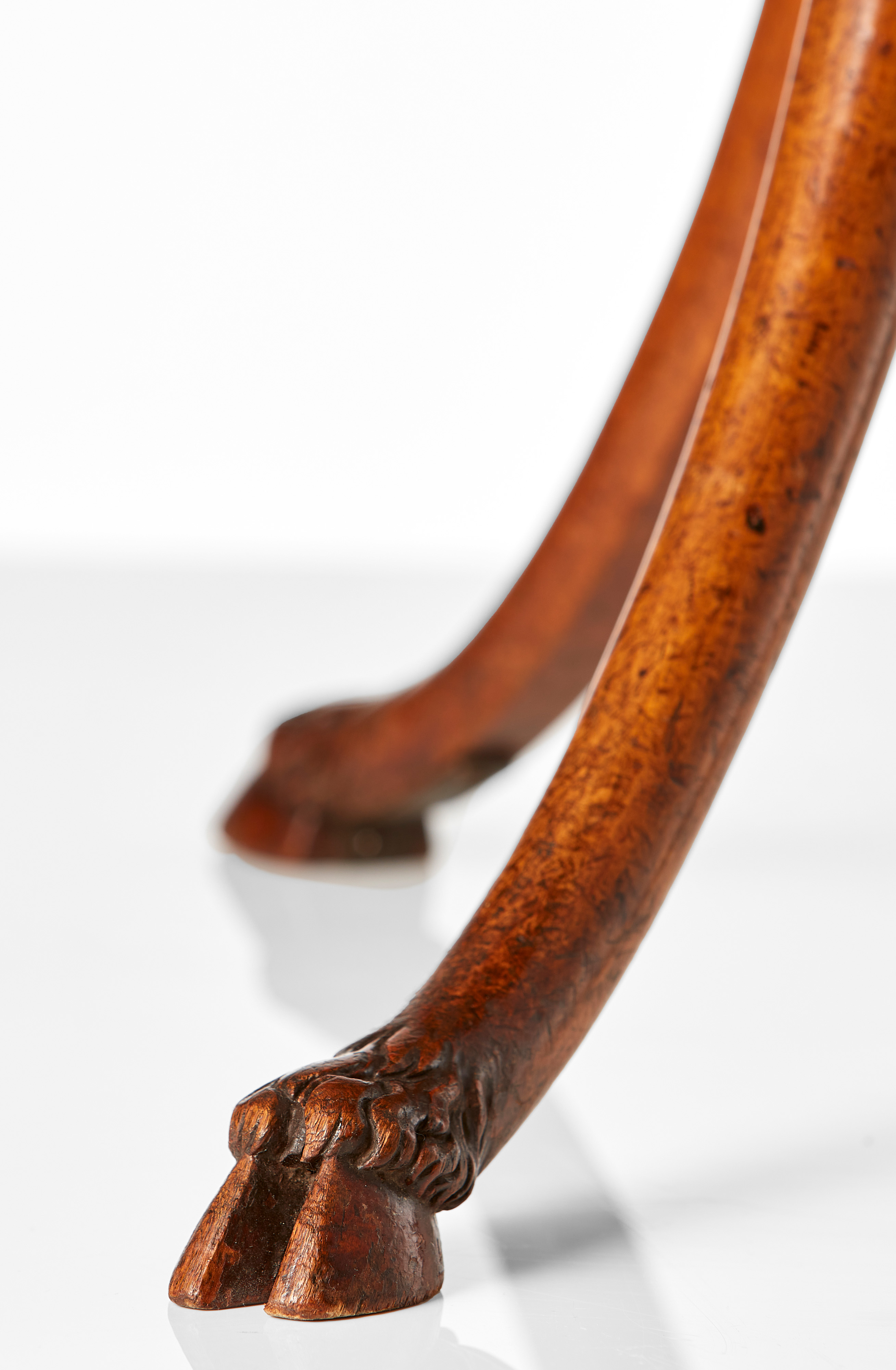 Image: Half Globe Work Table (Tables, Ref. 3493)